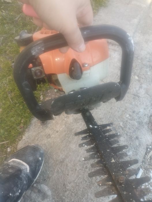 Drujba de tăiat asfalt și drujba de  gard viu