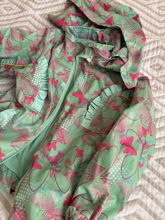 Продам вещи на девочку .