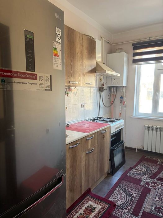 3х комнатная с мебелью и техникой на роще