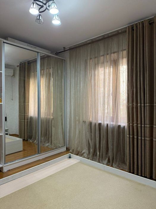 Госпитальный 5/3/9 с евроремонтом и обстановкой. По улице Чехова