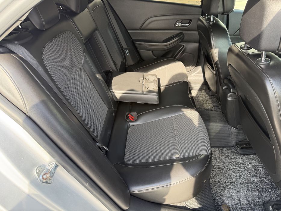 Chevrolet Malibu 1  2 позиция