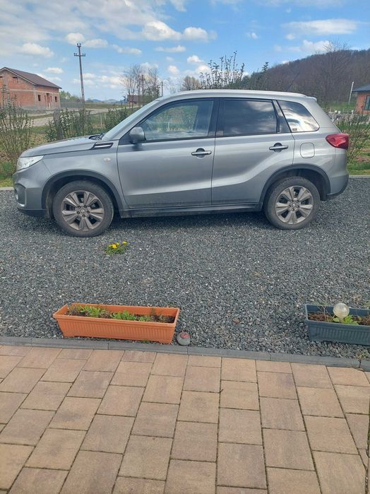 Vând Suzuki Vitara - 2019 - Euro 6.