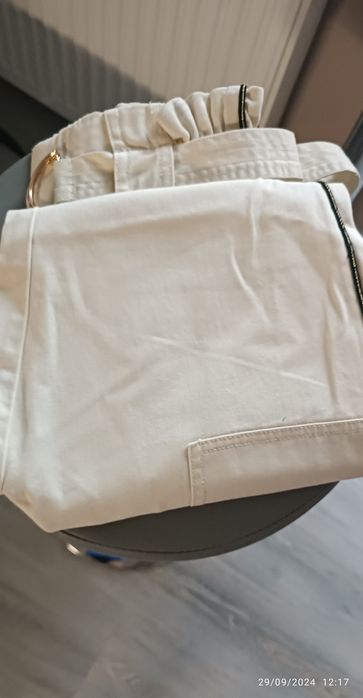 Дамски панталон размер М