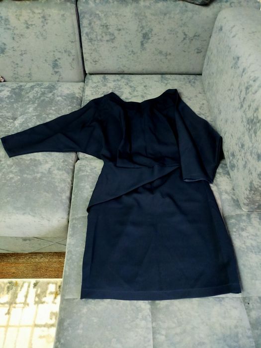 Продам женские платья