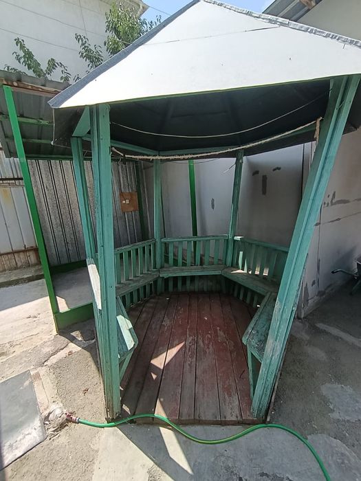 Срочно продам беседку