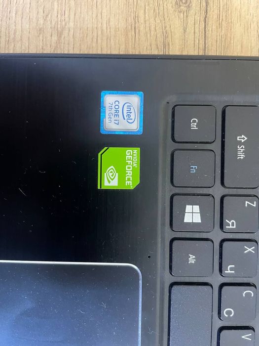 Acer noutbuk sotiladi