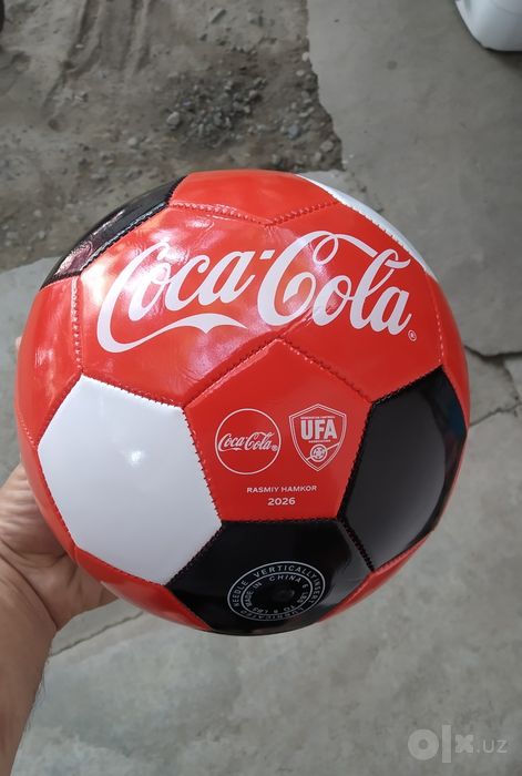 Coca cola футбольный мяч!