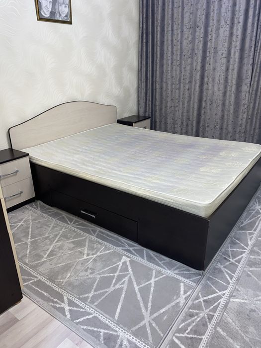 Спальный гарнитур