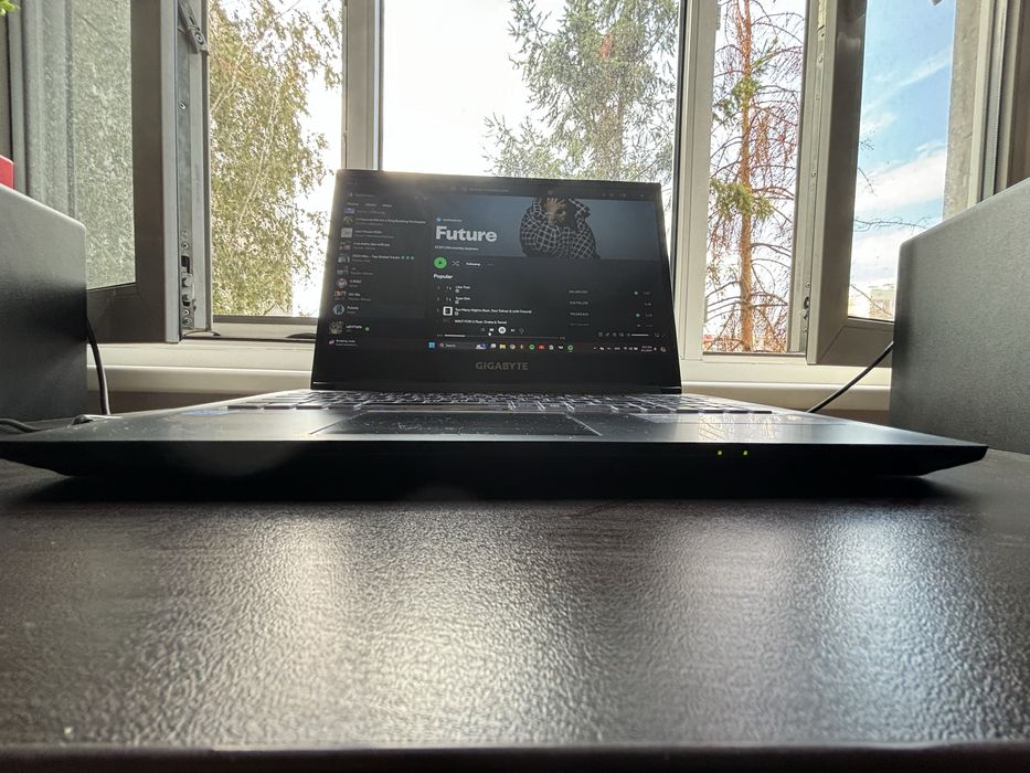 Геймърски Лаптоп Gigabyte G5 MD