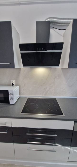 Inchiriez garsoniera