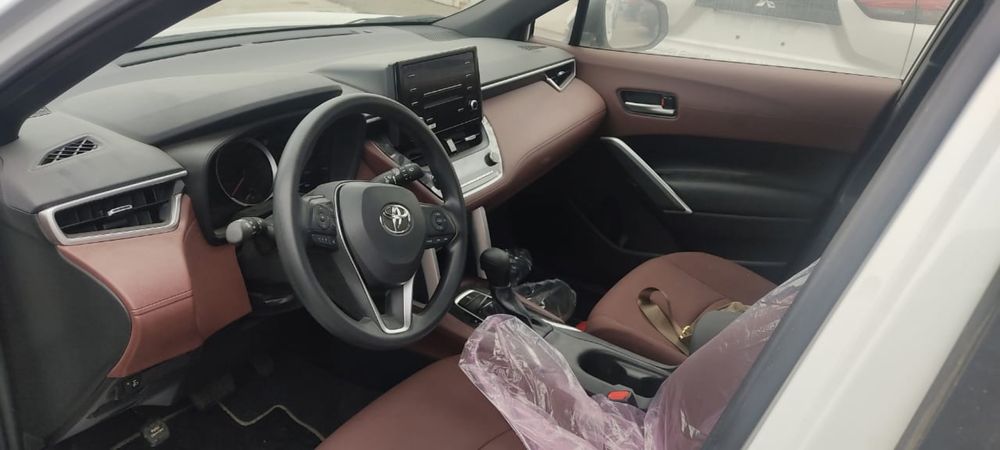 Тойота Corolla Cross