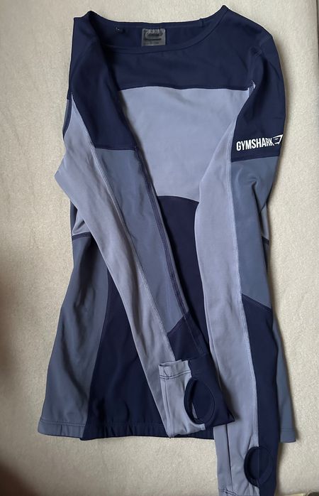 Спортни клинове и бюстиета