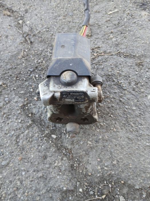 Запчасти мерс 190