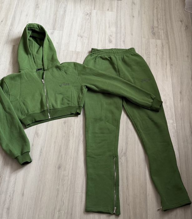 Спортивный двойка