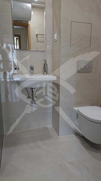 Дава се под наем Тристаен апартамент в София, Център - 100 кв.м за 890 € - Снимка #4