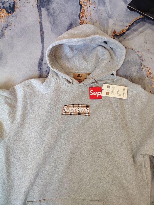 Продам Supreme x burberry худи