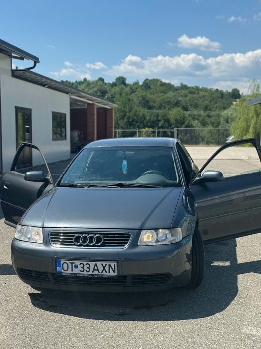Vând audi A3 1.6 benzina la schimb cu or ce are acte valabile tot nu are nici o problemă