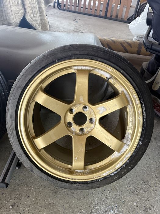 Jante Rota Grid noi + anvelope dunlop noi 5x108 235/40 R18
