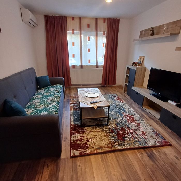 Apartament de închiriat
