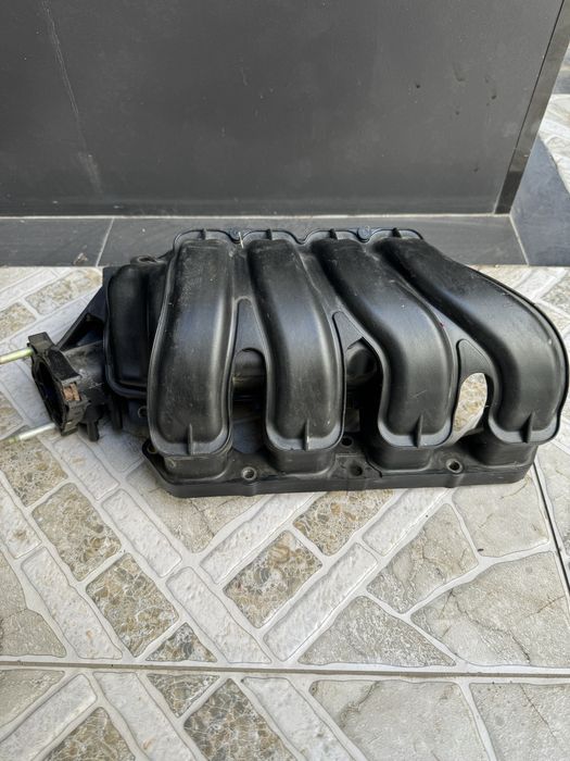 Коллектор от тойота каролла 1.6