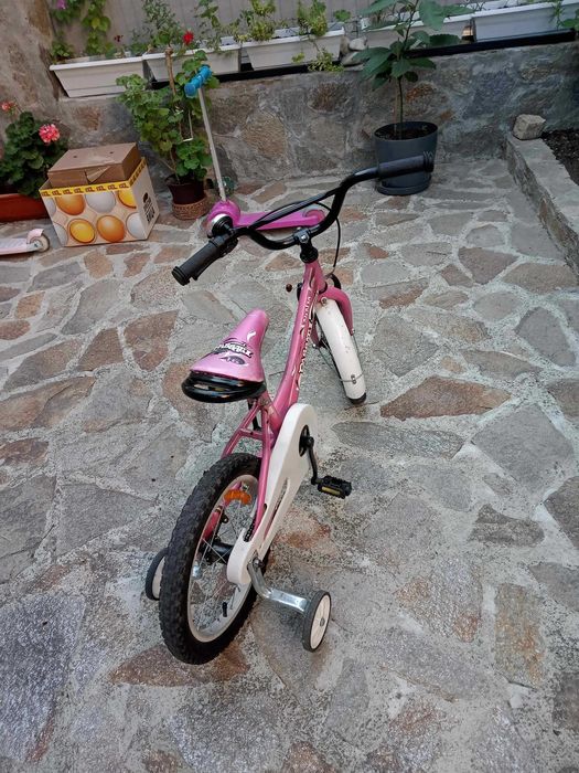Продавам детско колело