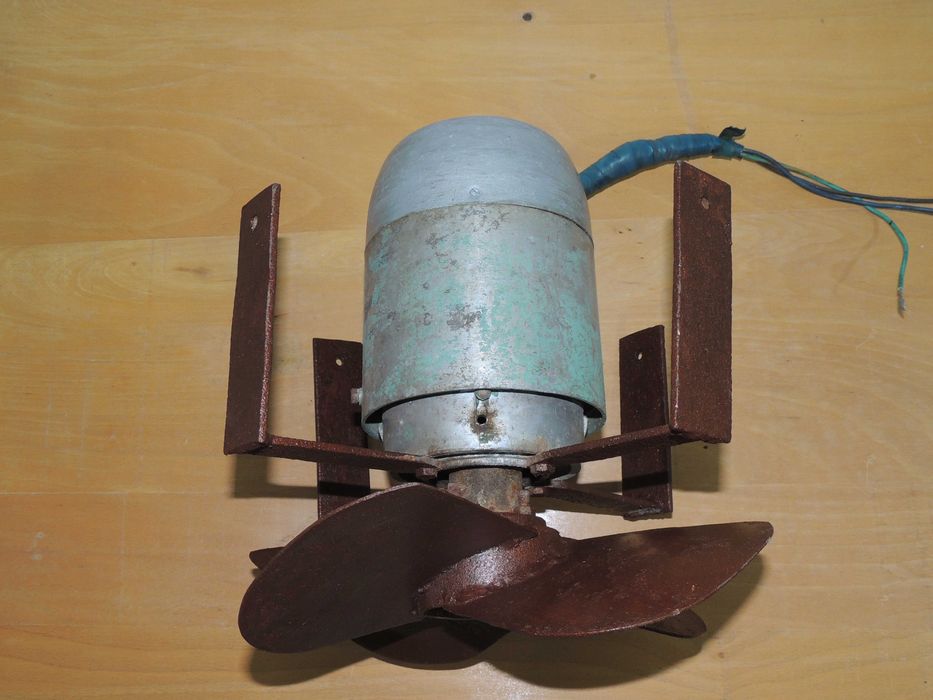 Тръби ф 63,5 x 3,2 мм.      Трифазен вентилатор 0.37 kW, 1380 об.