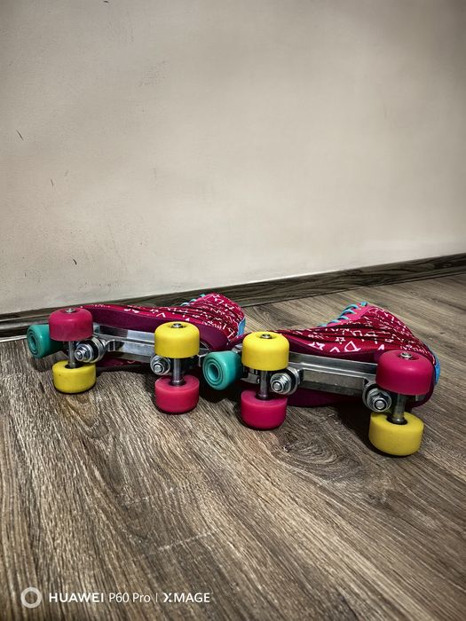 Кънки и ройлери в перфектно състояние