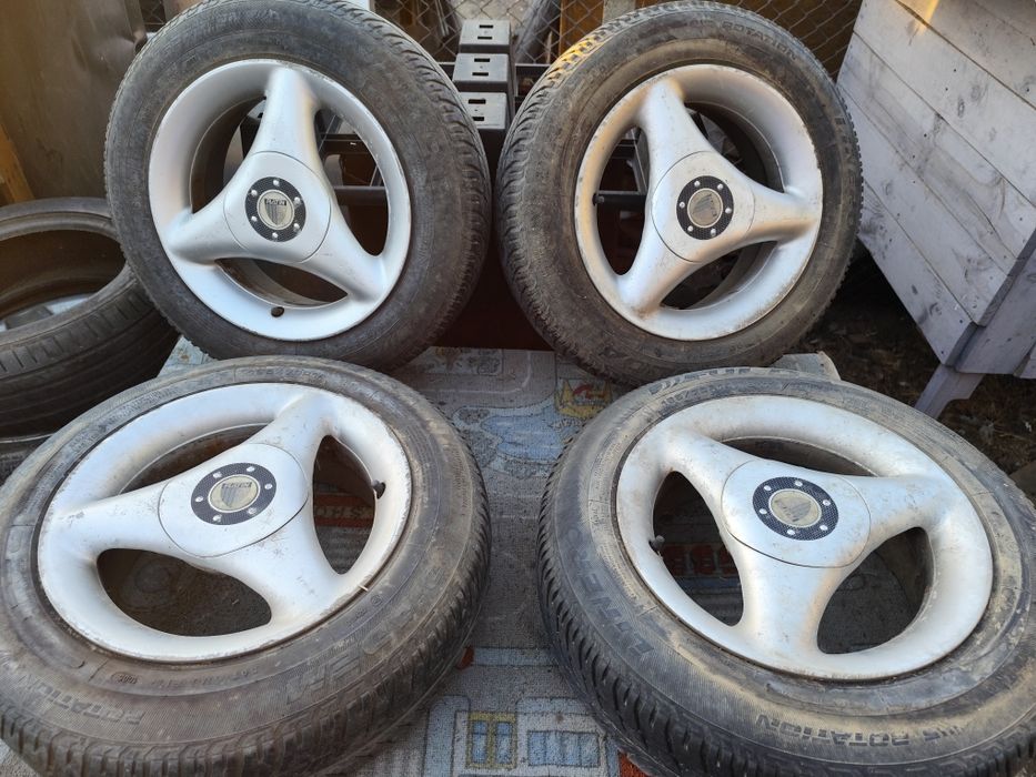 Vand 4 genti auto