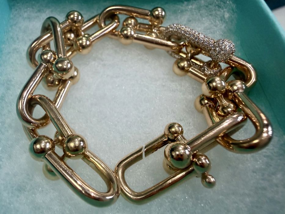 Tiffany & Co гривна 18 карата
