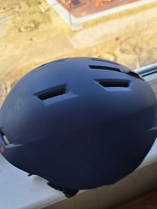 Фирменный шлем продам