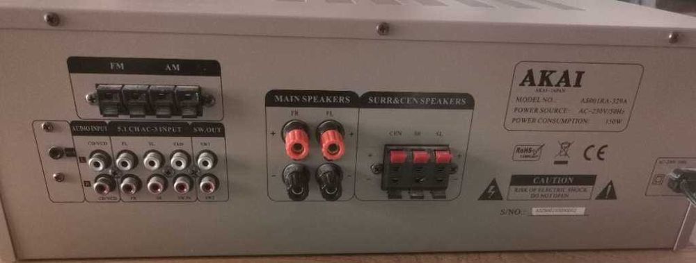 Vând amplituner AKAI AS001RA-329A