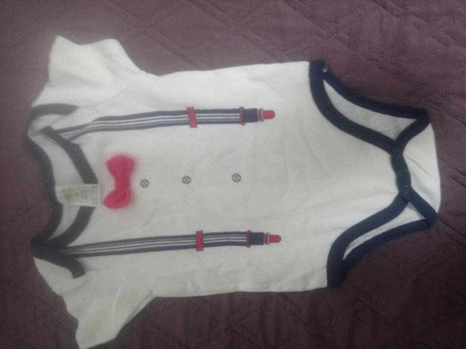 Бебешки бодита за момче 9-12м