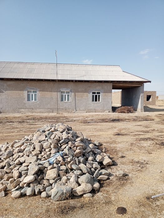 Уй ховли учаскалар