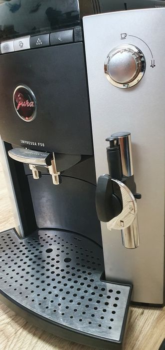 Aparat de Cafea Jura Impressa F50 functioneaza perfect
