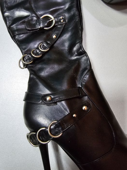 Сапоги 39 размер новые