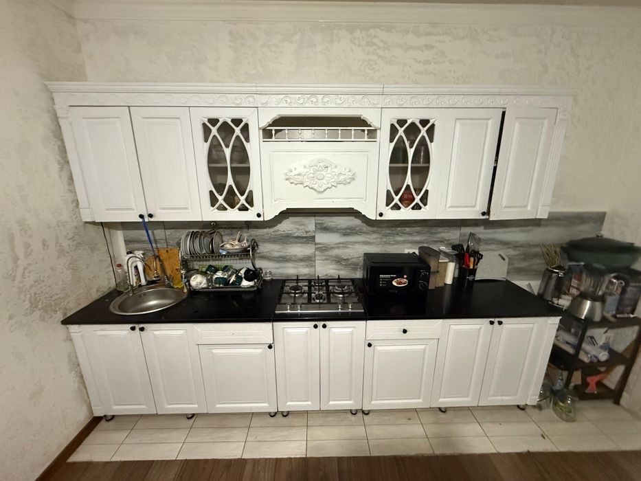 Кухонный Гарнитура СРОЧНО  Продам