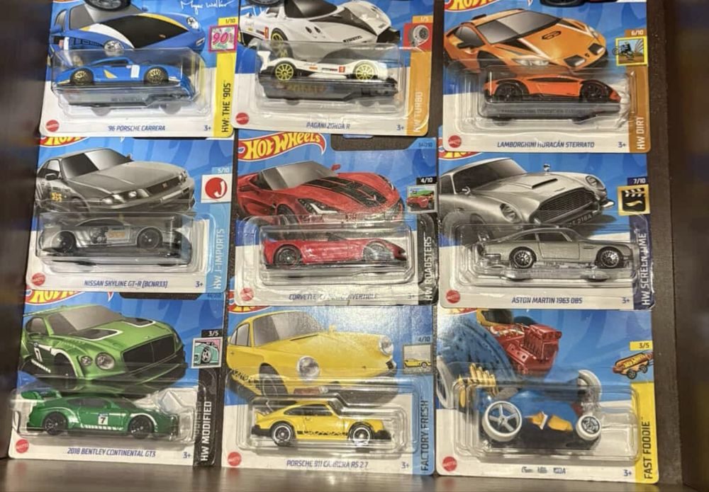 Hot whewls 11 штук