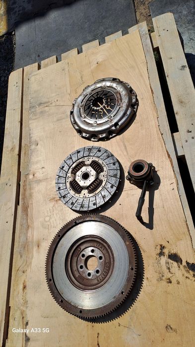 Твърд маховик за 6 скорости 1,9 тди 105к.с