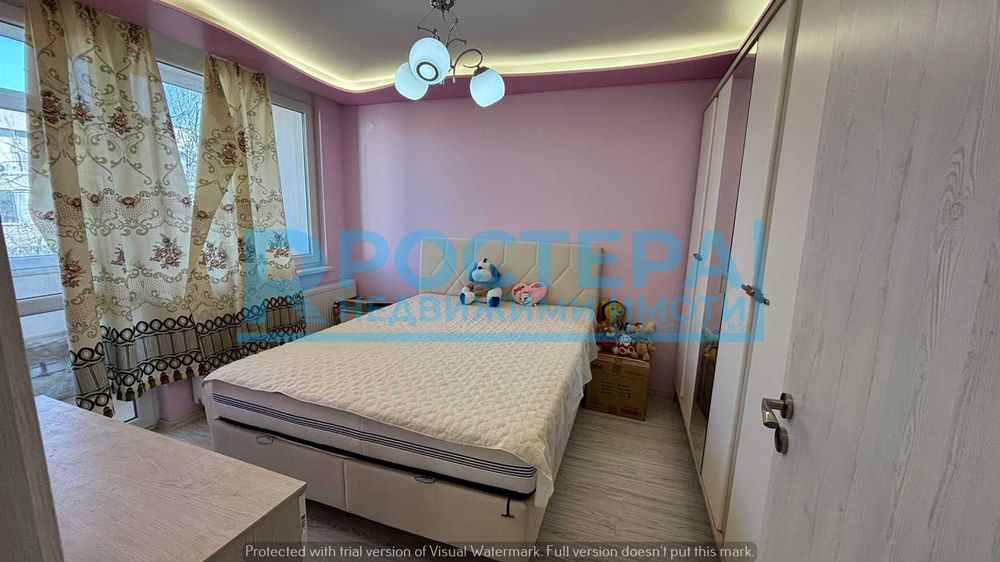 Продава се Четиристаен апартамент в Търговище, Център - 96 кв.м за 675 €/кв.м - Снимка #7