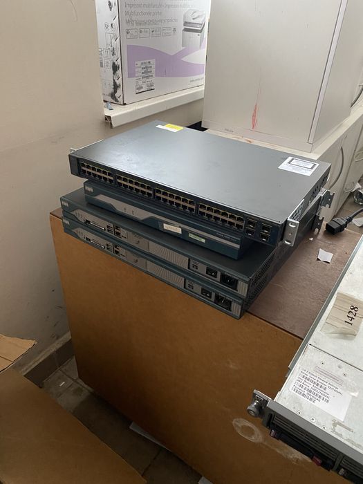 Сервер  HP/DL360pGen8/1Xeon/E5-2609 2/2