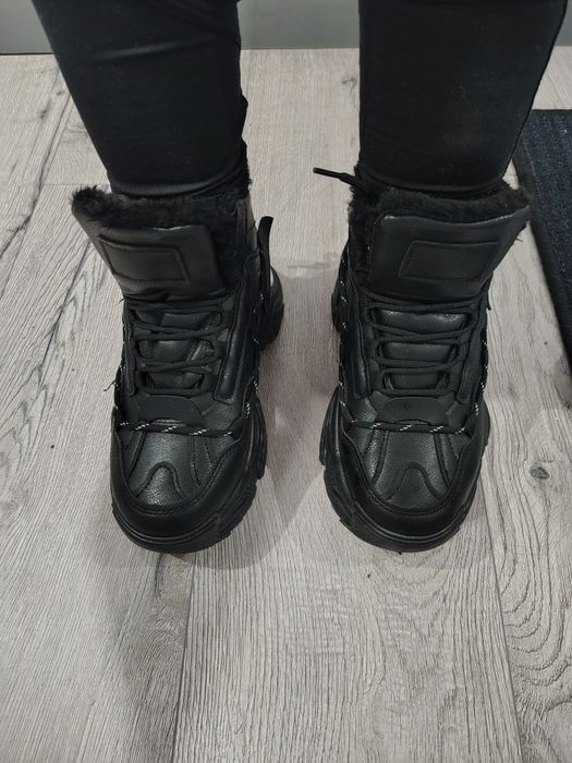 Bocanci îmblăniți stil adidas unisex