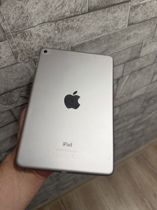 Ofertă iPad Mini Gen. 4 WiFi / Impecabilă