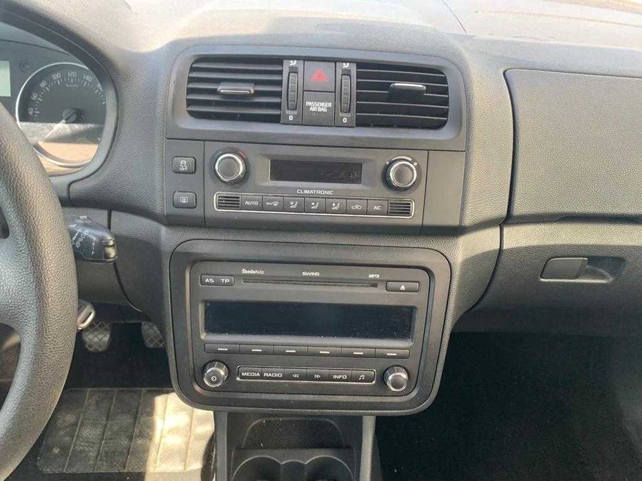 dezmembrez skoda fabia 2 break/faruri fabia 2/capota fabia 2/stopuri