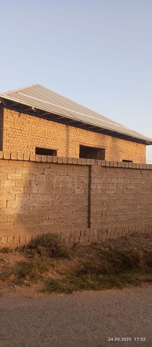 Участка ховли битмаган.