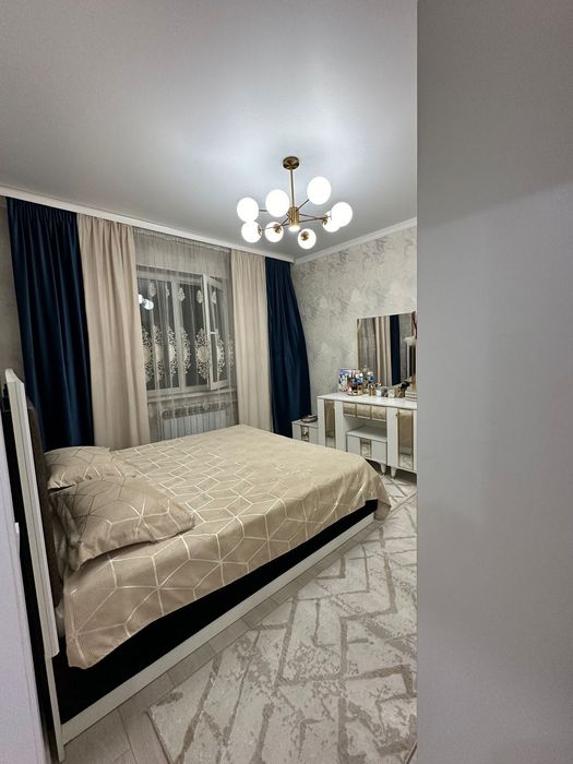 Двухспальный Кроват бу