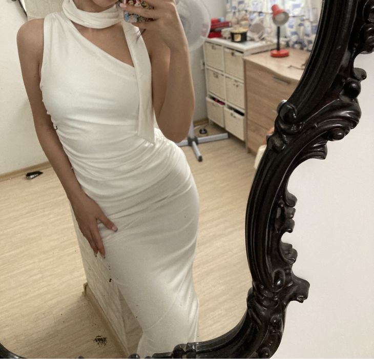 Бял елегантен комплект