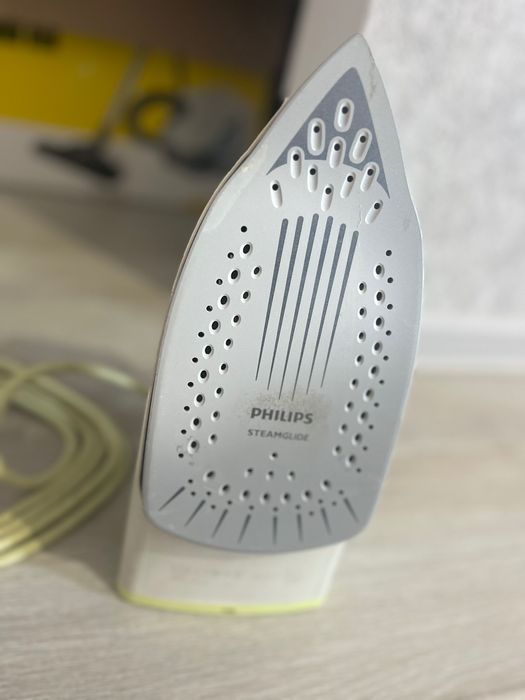 Продам утюг Philips