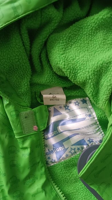 Продам детские вещи