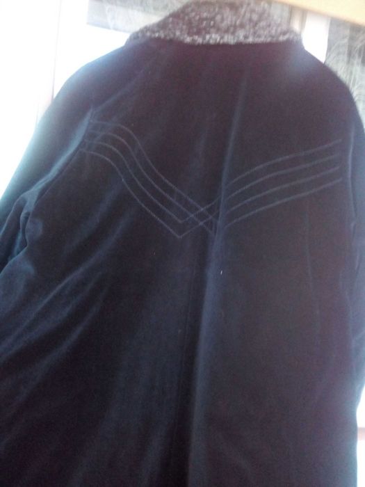 Palton catifea neraiata