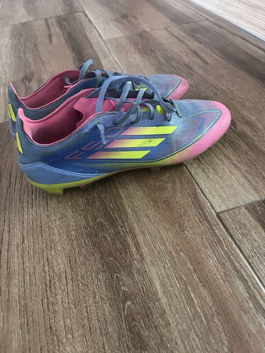 Бутонки Adidas F50
